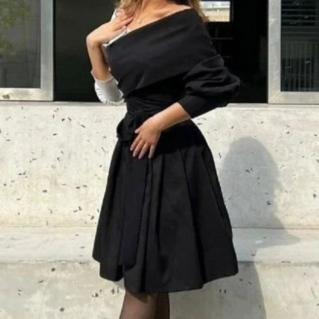 Genevieve Contrasting Statement Blouse