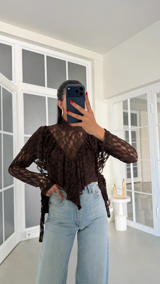 Arna Lace Blouse