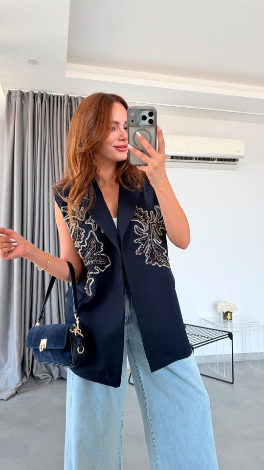 Aurelia 3D Embellished Blazer