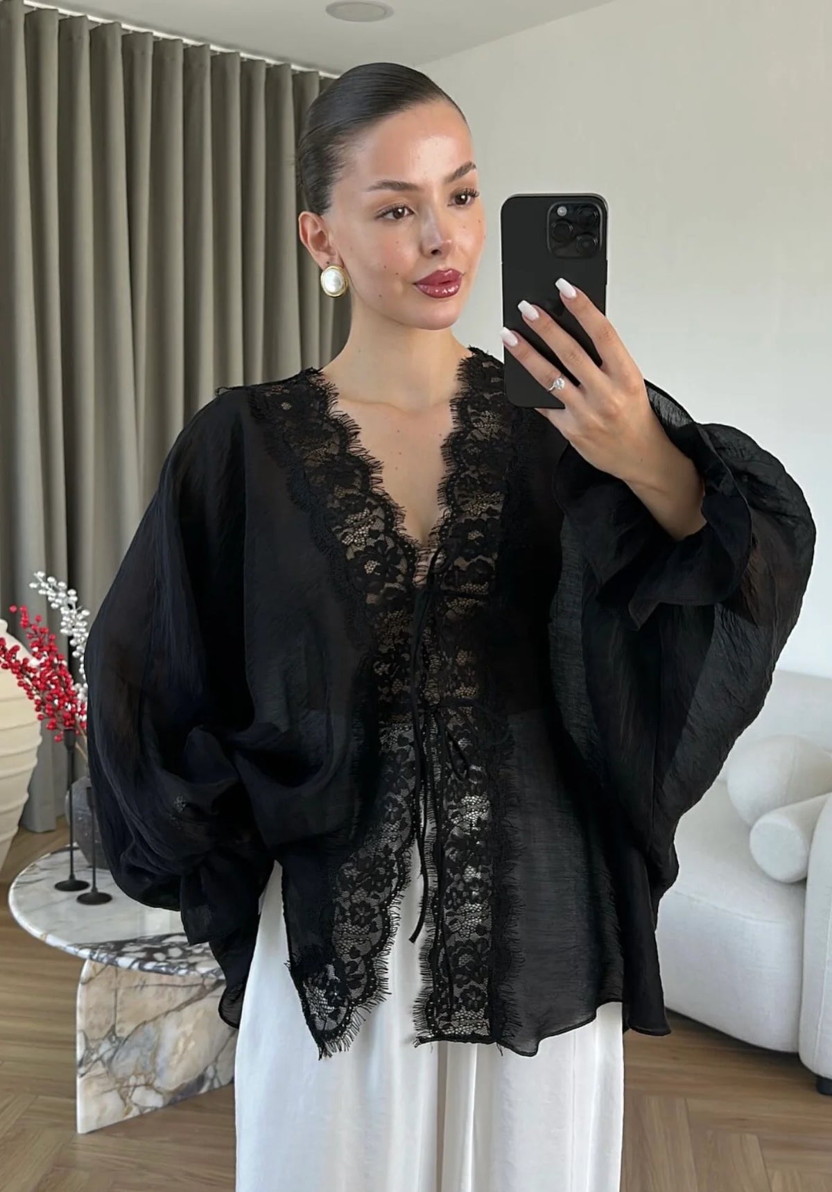 Julie Lace Kimono with Balloon Sleeves