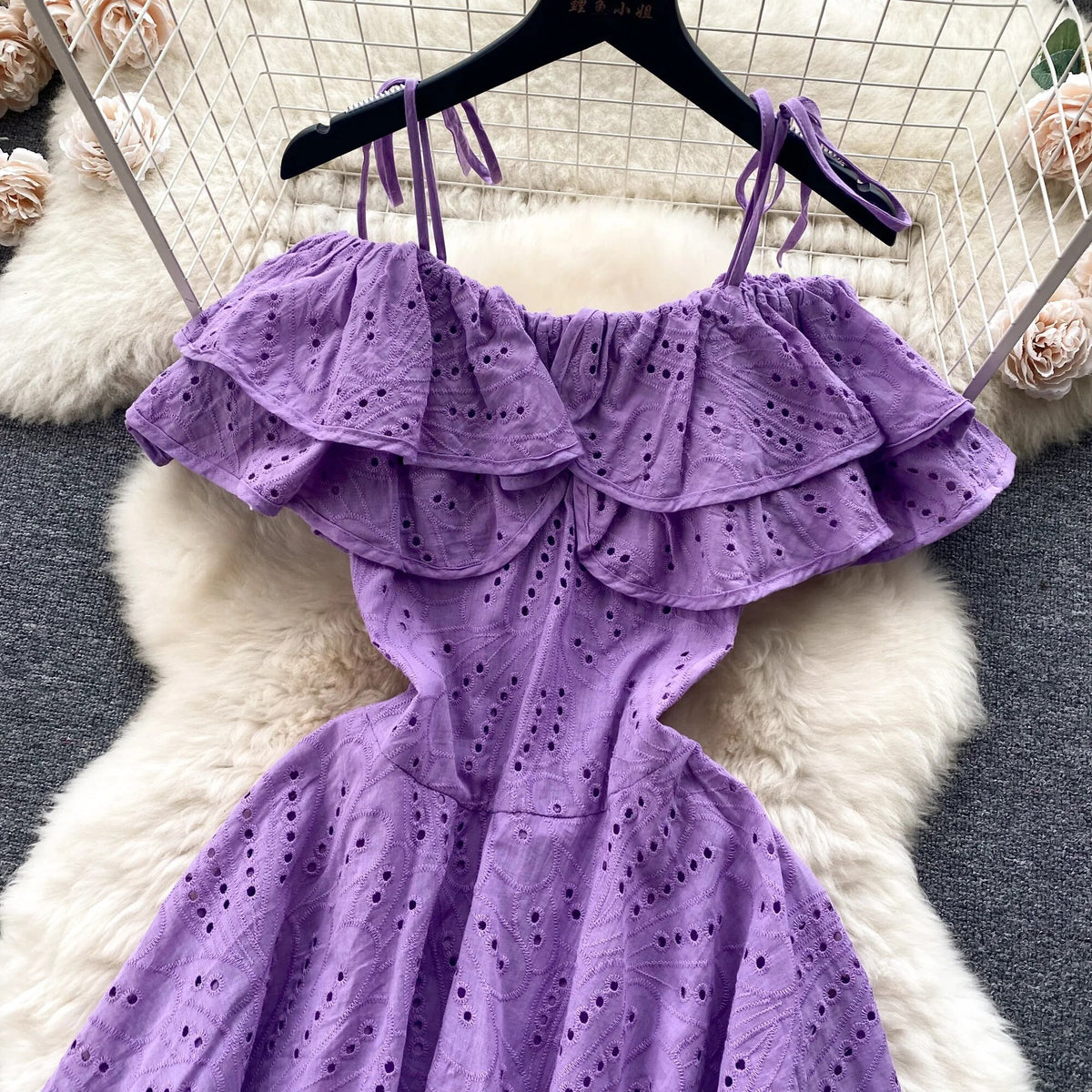 Tempa Hollow out Dress