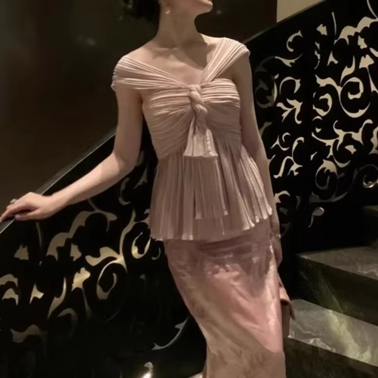 Linda Pleated Peplum Blouse