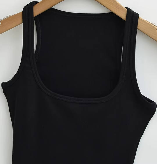 Avery Tank Top With Inbuilt Bra