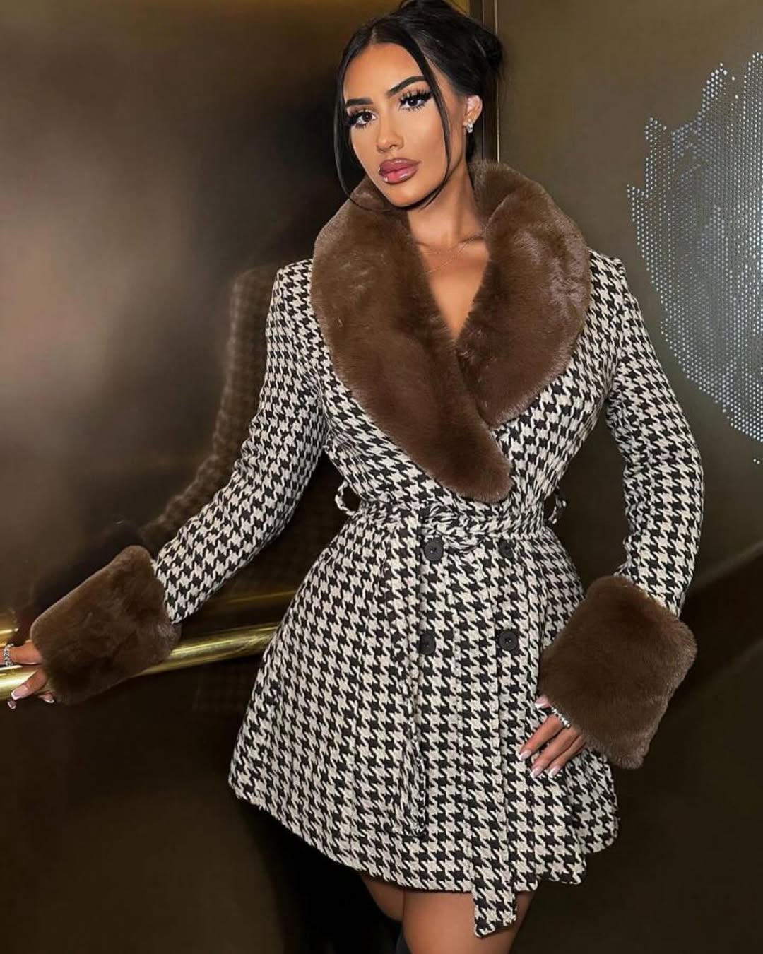 Jessica Plaid Woolen Coat with Fur Collar