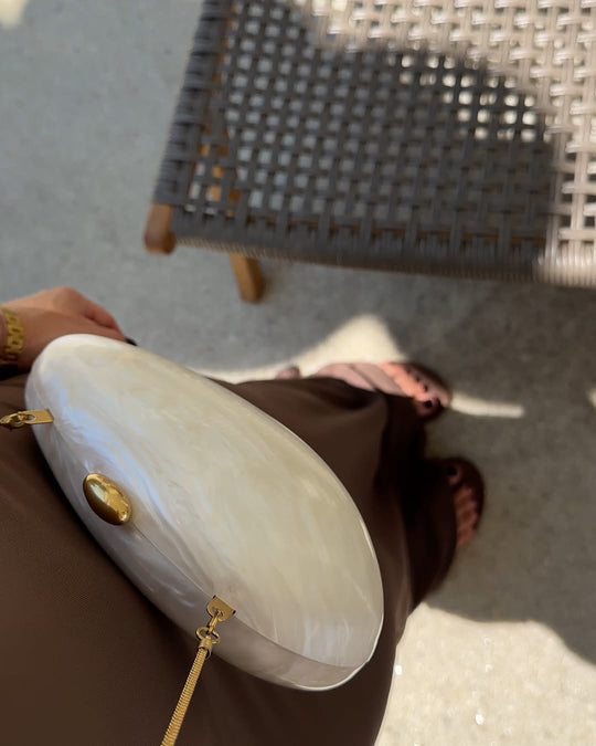 Pearl Effect Clutch