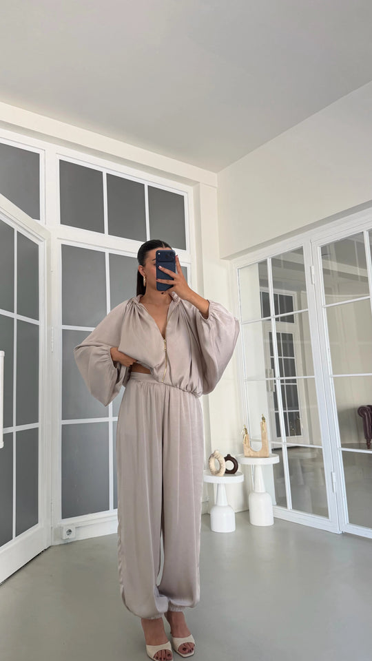 Yvette Satin Luxe Set