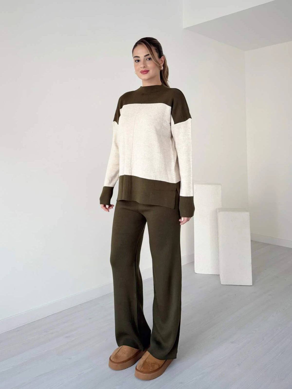 Canyon Woolen TrackSets