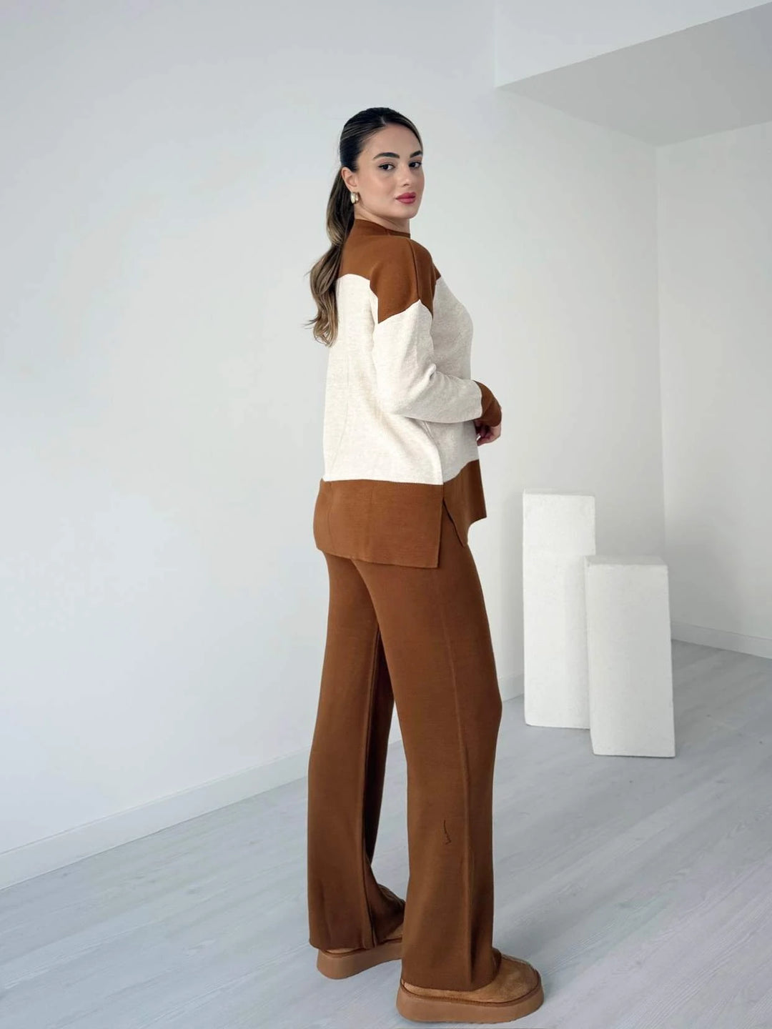 Canyon Woolen TrackSets