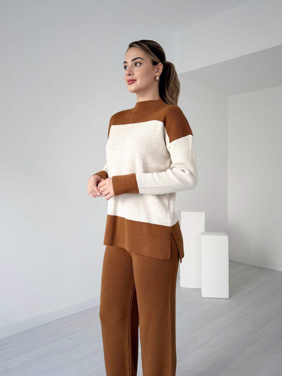 Canyon Woolen TrackSets