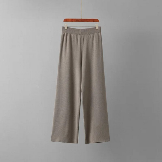 Darcy Three Piece Luxury Set