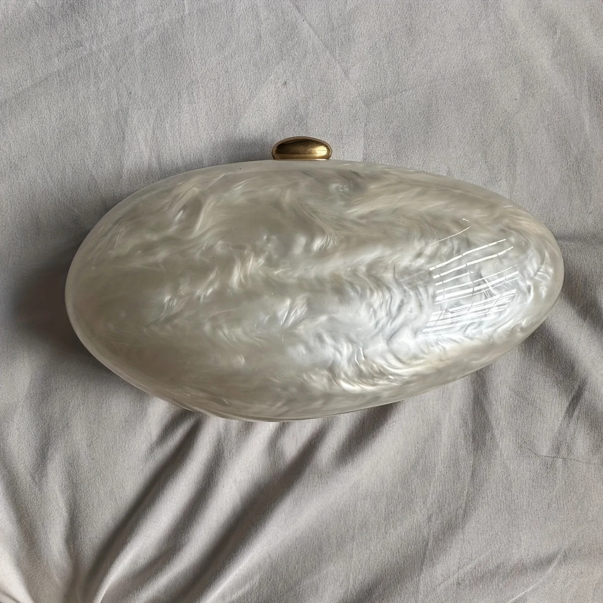 Pearl Effect Clutch