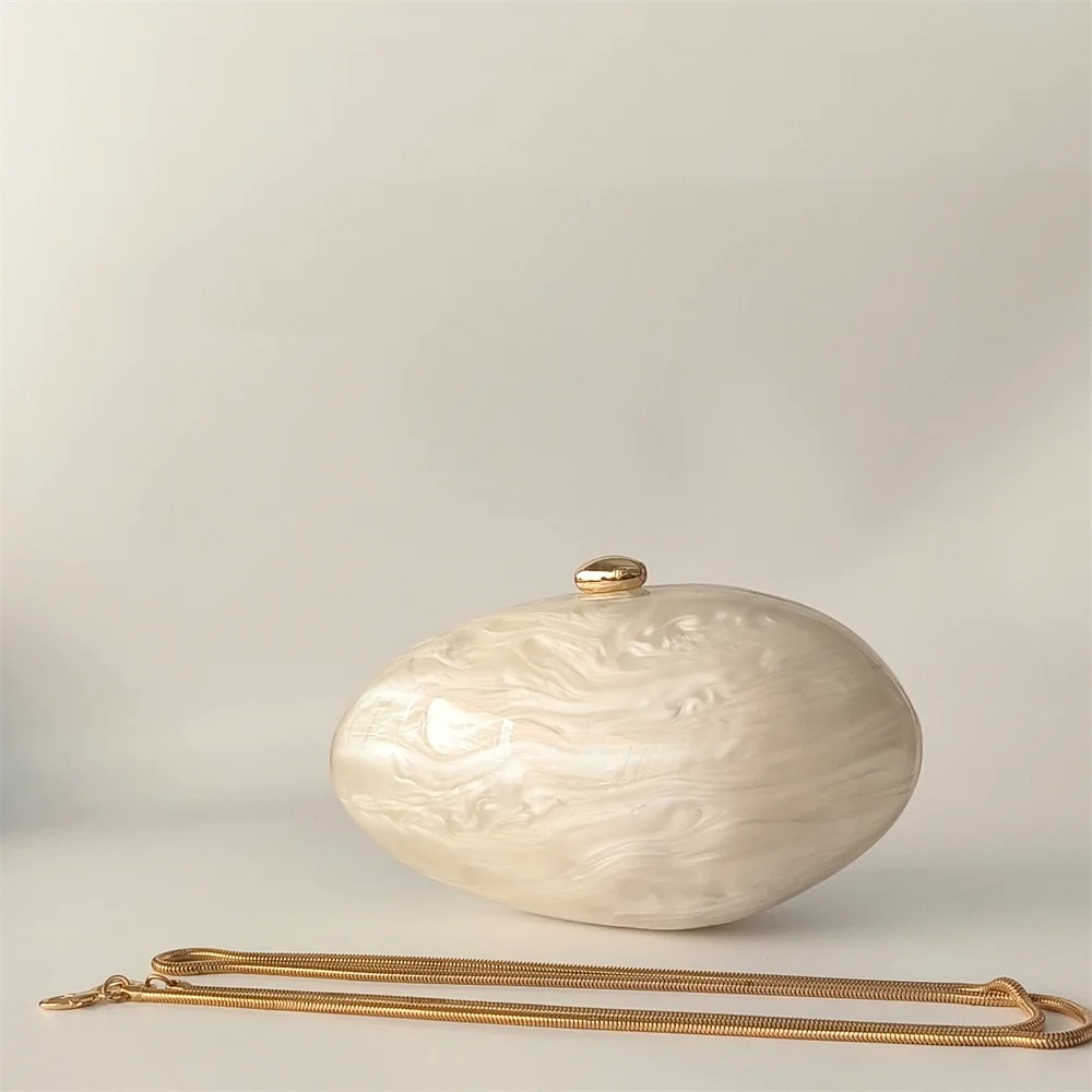 Pearl Effect Clutch