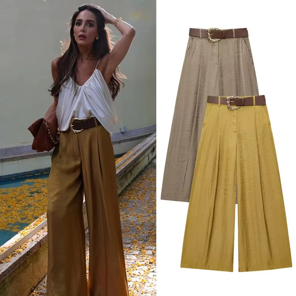 Alison high waisted wide legged Pants