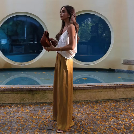 Alison high waisted wide legged Pants