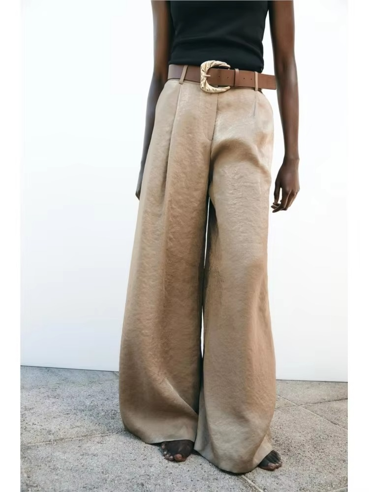 Alison high waisted wide legged Pants