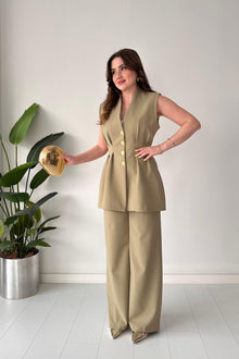 Rubeya Coordinated Set