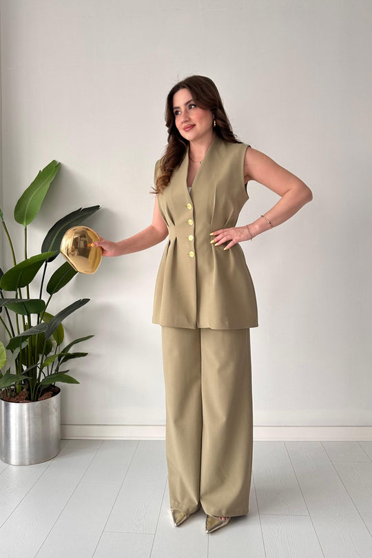 Rubeya Coordinated Set