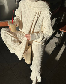 Avery Luxury TrackSets with Scarf