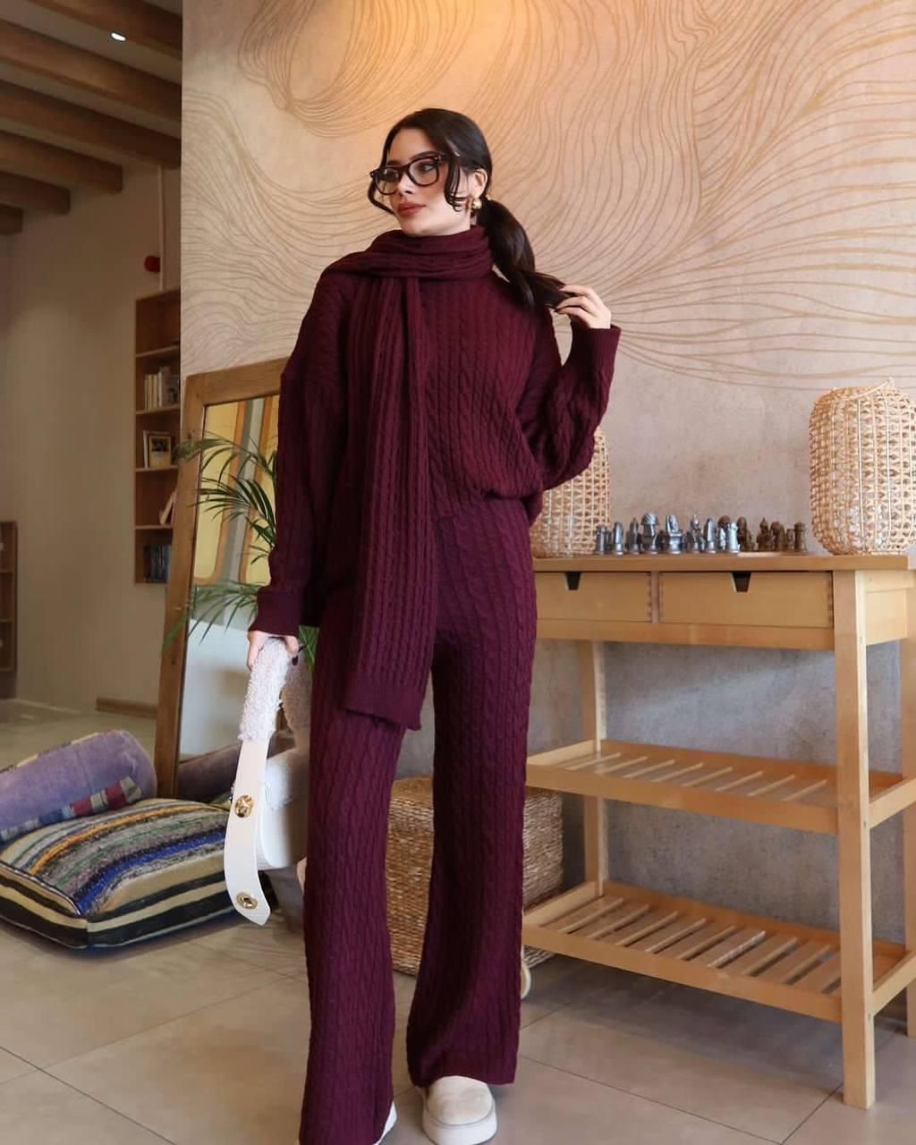 Avery Luxury TrackSets with Scarf