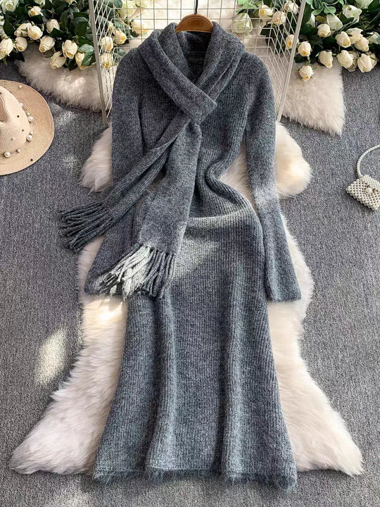 Bianca luxury Woolen Dress with Scarf