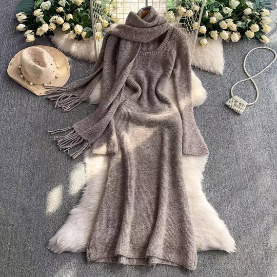 Bianca luxury Woolen Dress with Scarf
