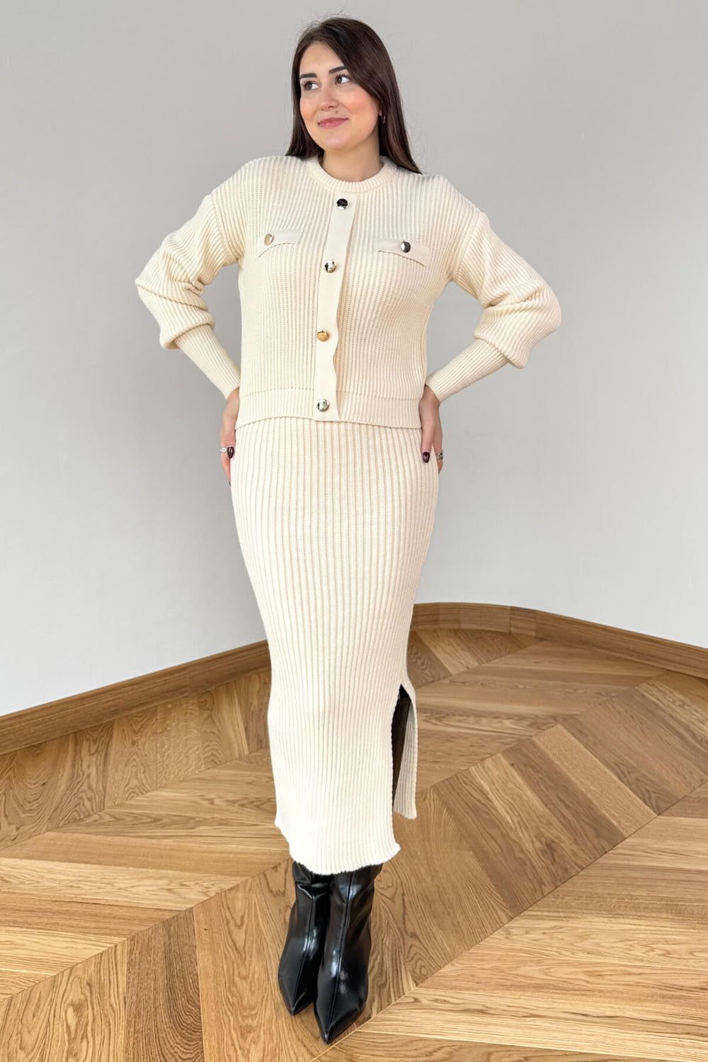 Kira  Luxury Coordinated Set with Skirt