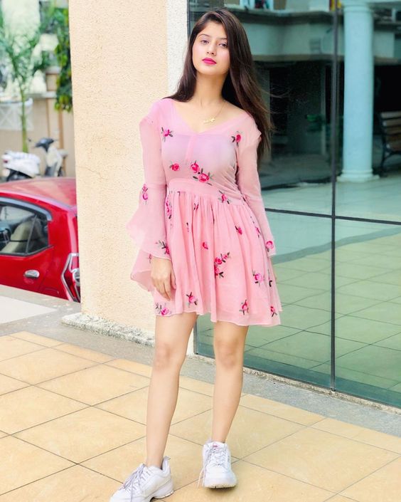 Lisse Embroidered Dress