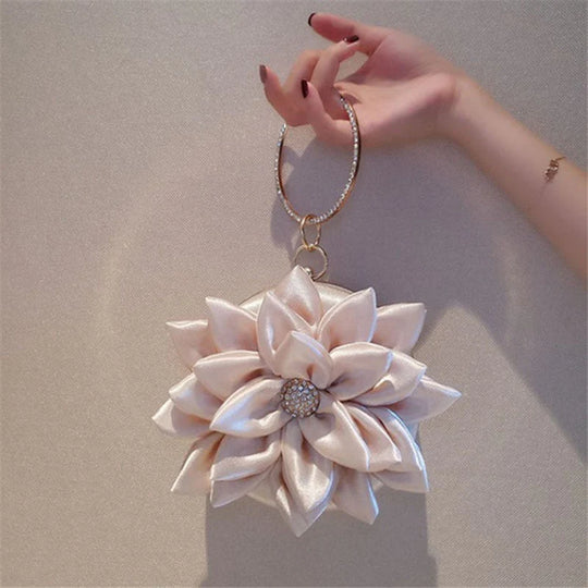Flower 3D Clutch with Shoulder Chain