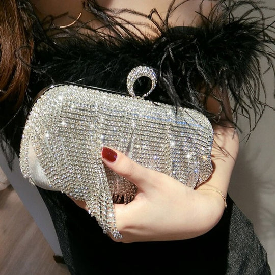 Box Shaped Tassels Clutch with Shoulder Chain