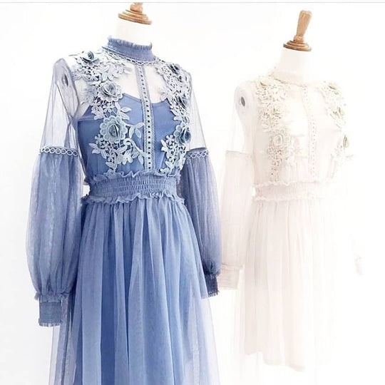 Sicilian Lace Long Veil Dress