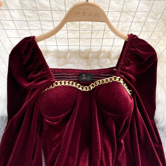 Hillary Long Sleeves Velvet Padded Blouse with Chain Detailing