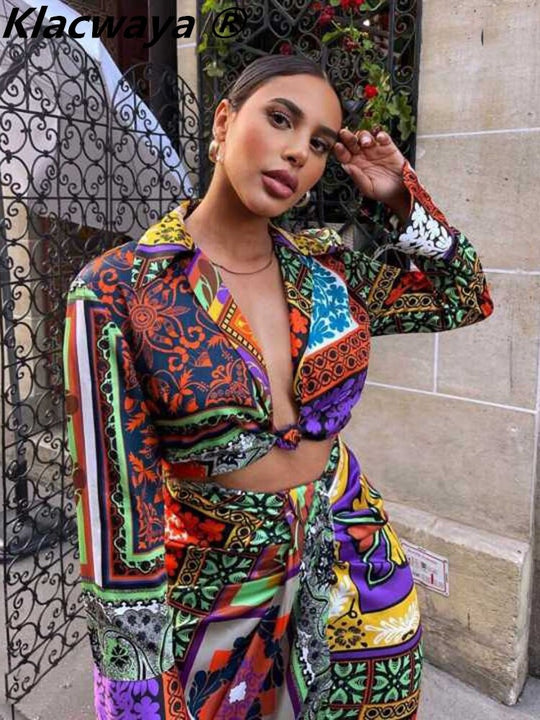 Beverly vintage Set with Split Skirt